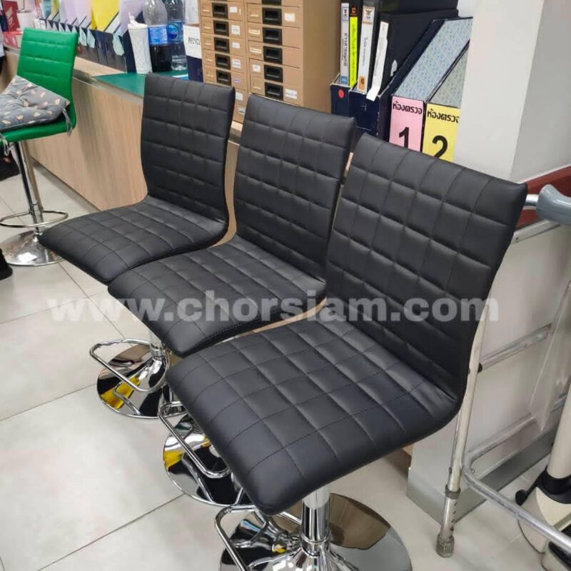 ตัวอย่างผลงานเก้าอี้บาร์