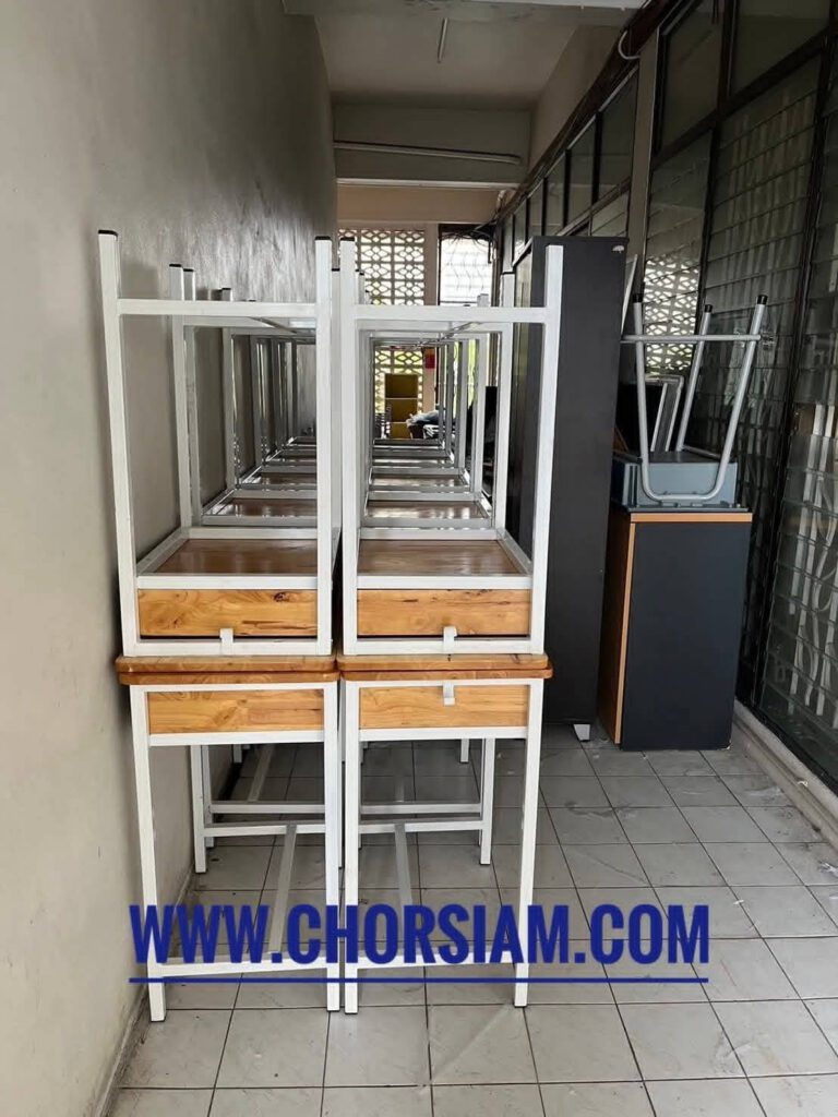 ผลงานชุดโต๊ะนักเรียน - 8