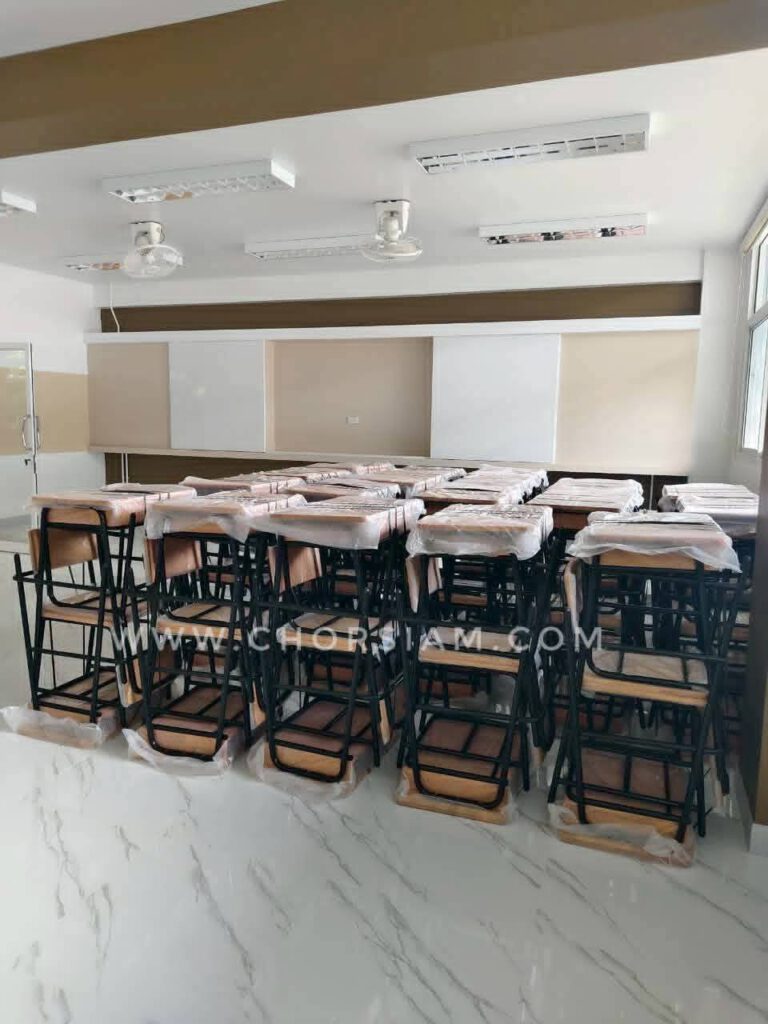 ผลงานชุดโต๊ะนักเรียน - 10