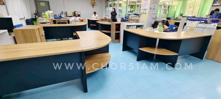 ตัวอย่างผลงานชุดโต๊ะผู้บริหาร - 3