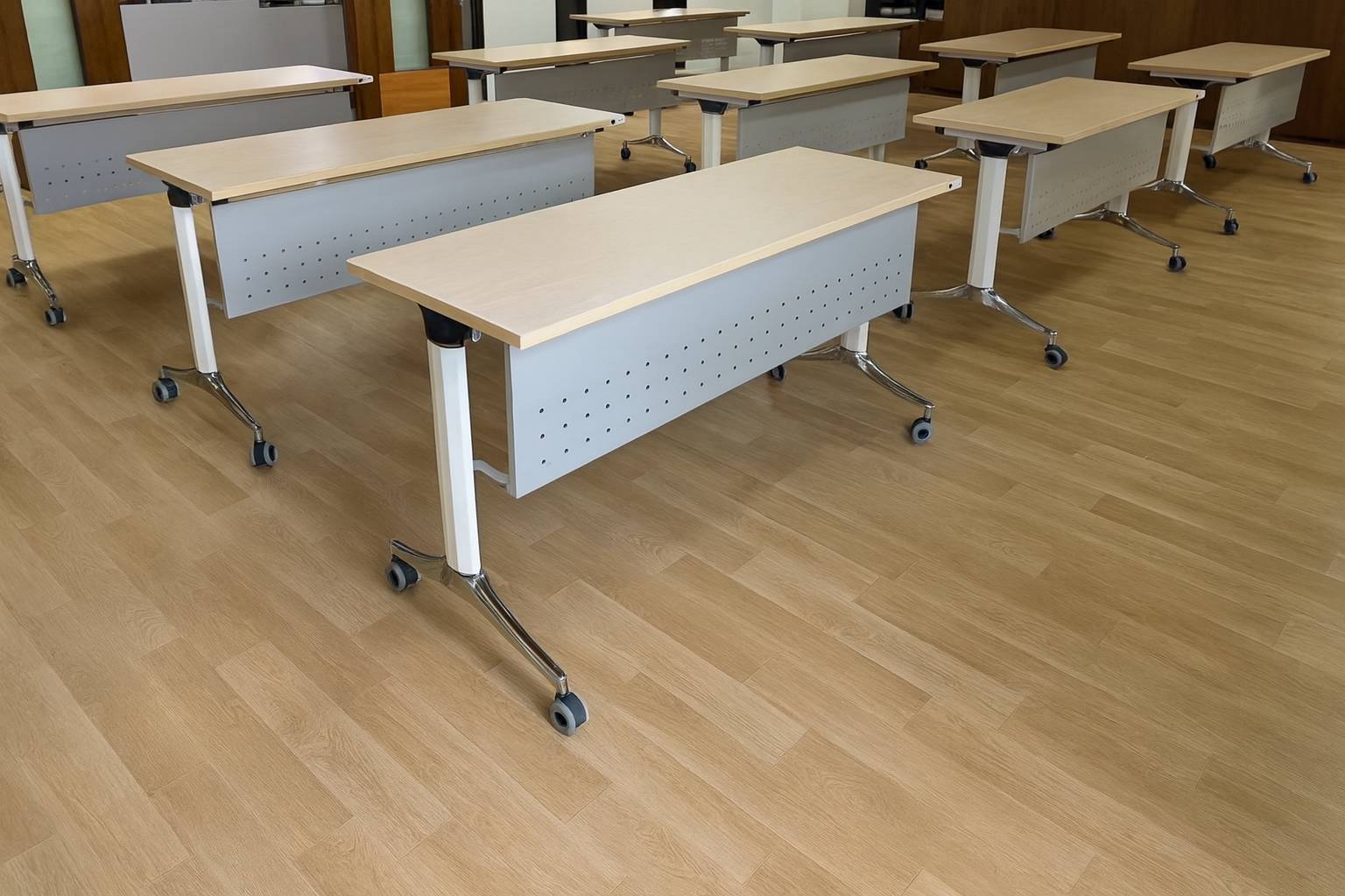 ชุดโต๊ะพับอเนกประสงค์ & โต๊ะห้องเรียน