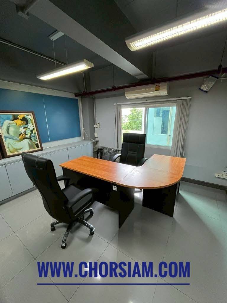 ตัวอย่างผลงานชุดโต๊ะผู้บริหาร - 8